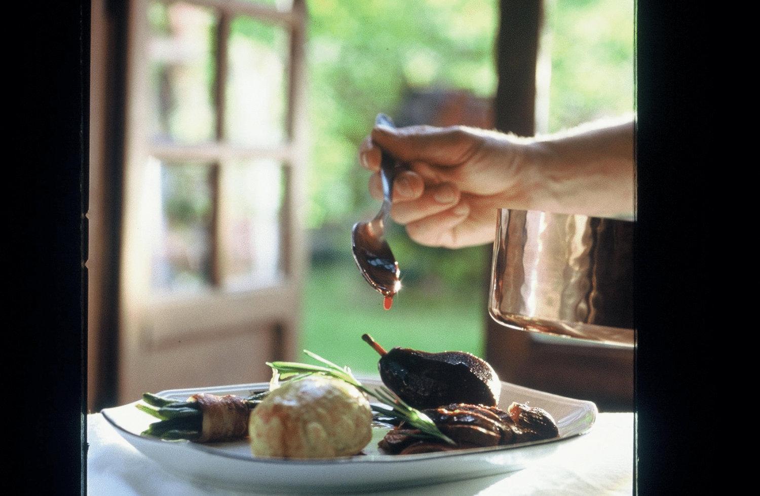 Logis Hostellerie Du Grand Duc Hotel Restaurant Gincla Ngoại thất bức ảnh